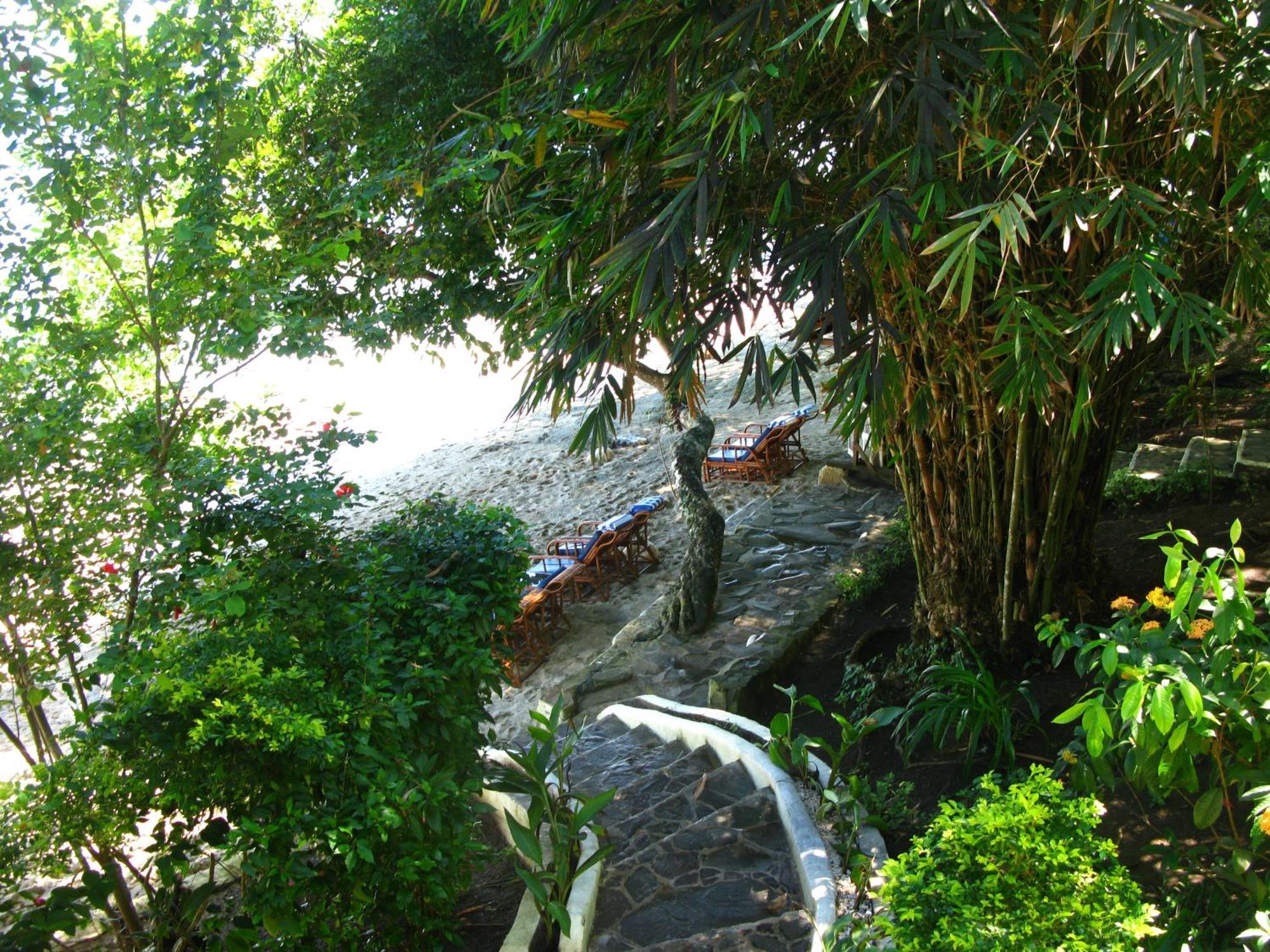 Bunaken Cha Cha Nature Resort Exteriér fotografie